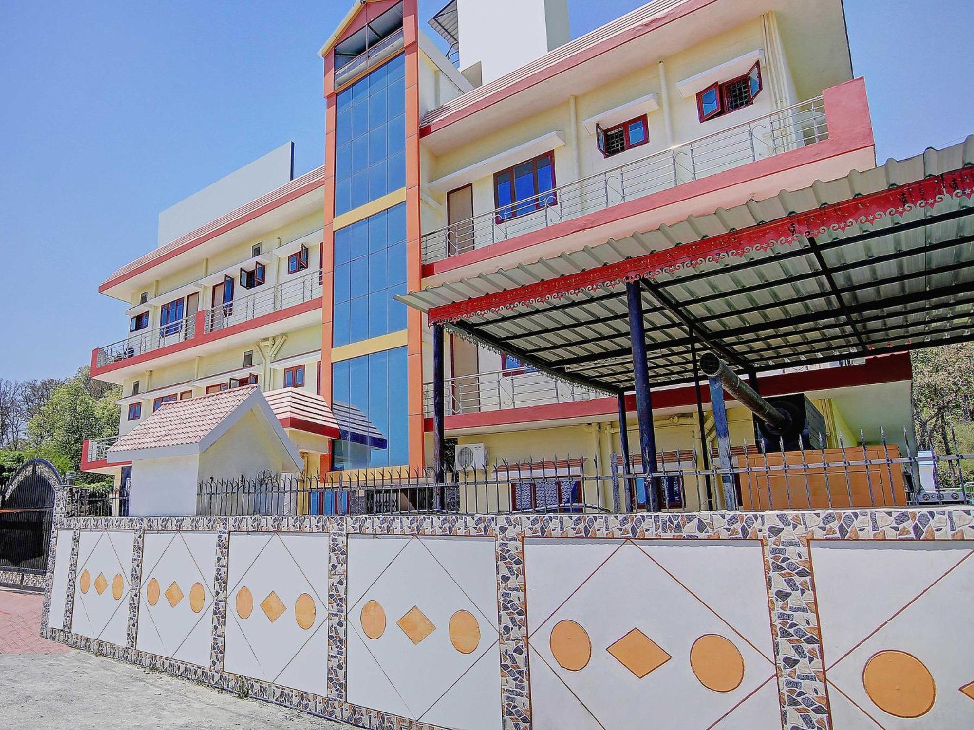 Home 78802 Balaji Bhawan Jhajra Exterior photo