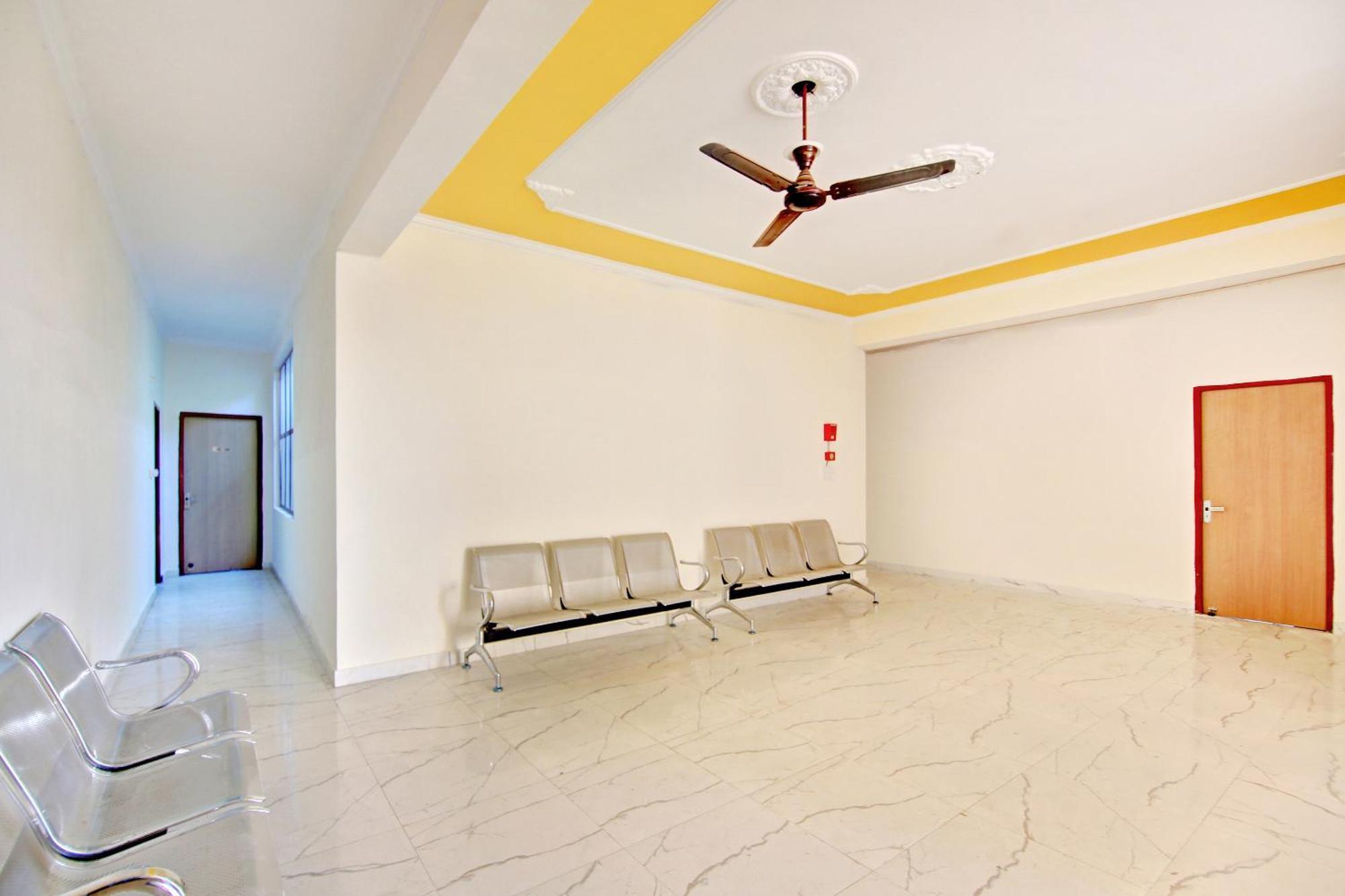Home 78802 Balaji Bhawan Jhajra Exterior photo